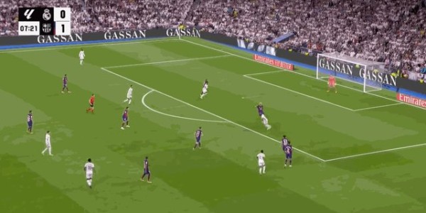 九游平台APP-【西甲】贝林厄姆绝杀，皇马3比2巴萨，11分领跑西甲